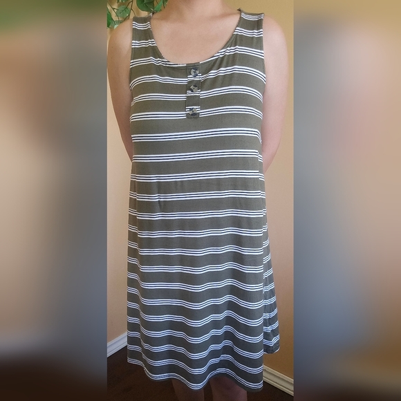 MAGAZINE - Picture 1 of 1